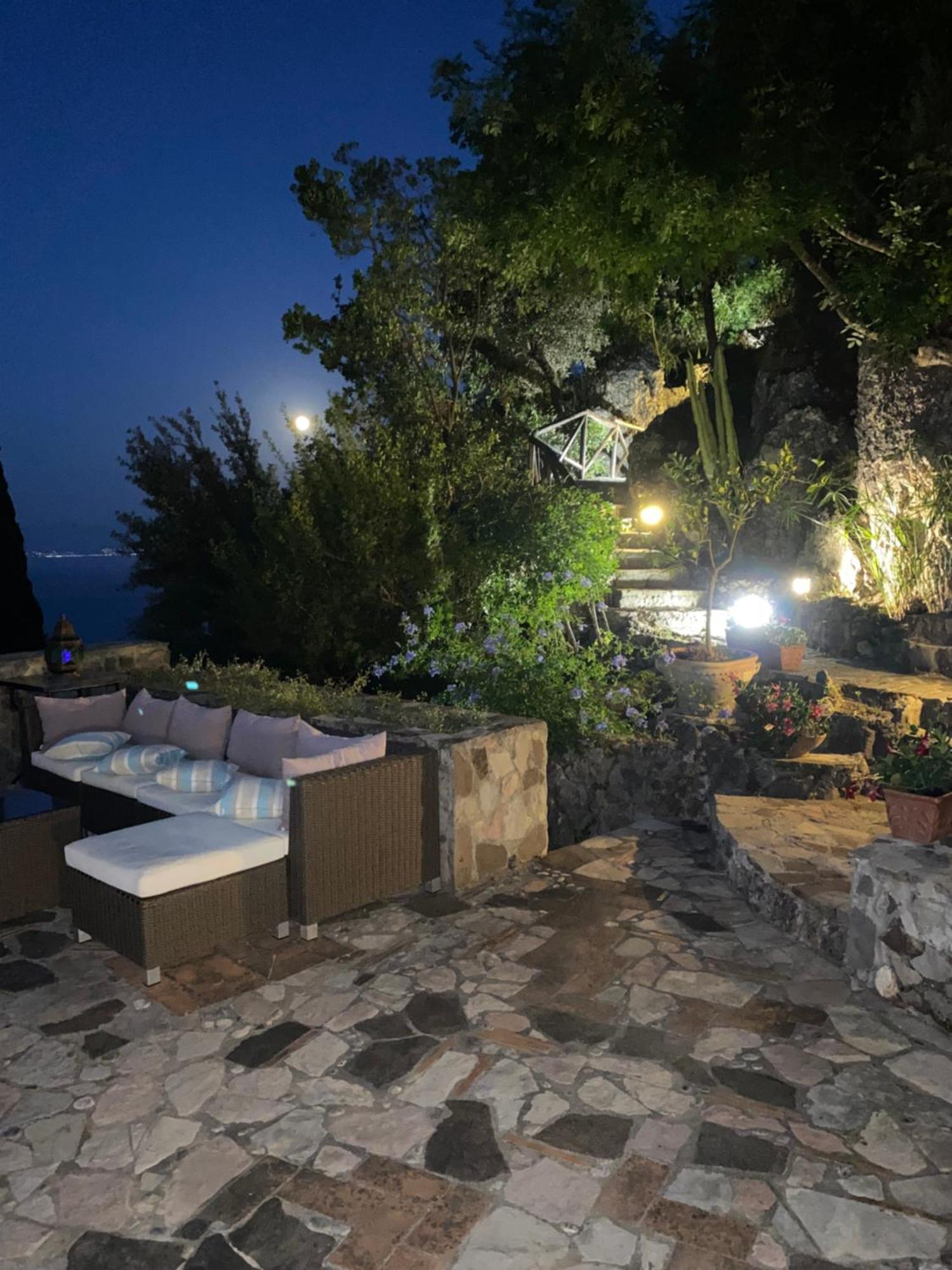Maison Du Reve Скарио Екстериор снимка